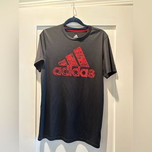 Adidas t-shirt